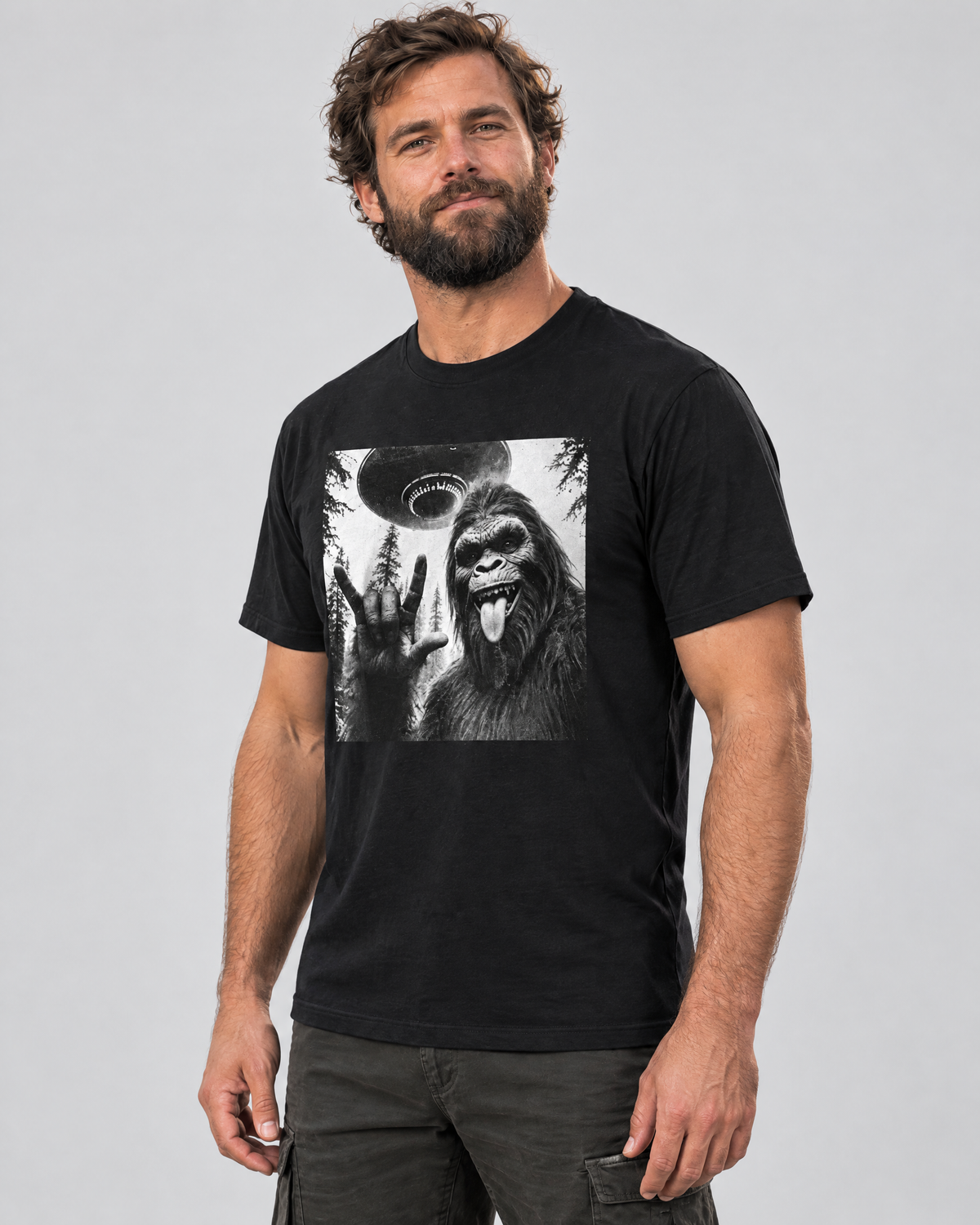 Bigfoot UFO Selfie tee - side view